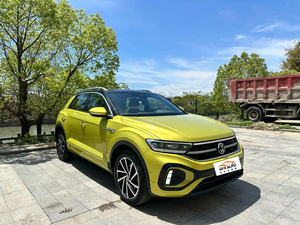 <span class=keywords><strong>Auto</strong></span> Usata 2023 <span class=keywords><strong>Volkswagen</strong></span> <span class=keywords><strong>T</strong></span>-<span class=keywords><strong>ROC</strong></span> 280TSI Guida a Sinistra SUV a Benzina con Luci LED e Tetto Apribile - Product Image 2