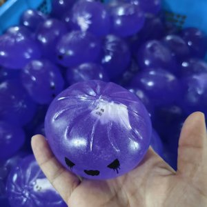 Boîte mystère Halloween Dumpling : Jouet anti-stress en silicone à presser, populaire et en stock - Product Image 6