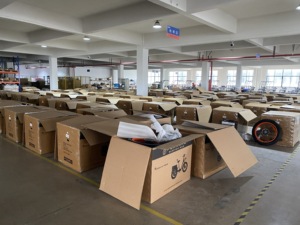 EN15194<span class=keywords><strong>สามล้อ</strong></span>ไฟฟ้าพับได้250W แพนด้าพร้อมมอเตอร์หน้า25กม./ชม. ซ่อมง่ายมีสิทธิบัตรรถสามล้อไฟฟ้าสำหรับผู้ใหญ่แบบถอยหลัง - Product Image 4