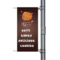 Bannière publicitaire pour poteau d'éclairage en polyester imprimée numériquement des deux côtés avec supports de forme personnalisée pour la promotion publicitaire