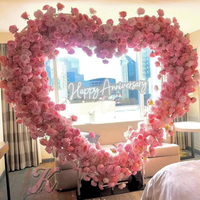 Nouvelle conception de support floral en forme de cœur blanc et rouge pour proposition de mariage, arche florale artificielle en forme de cœur « Veux-tu m'épouser ? »