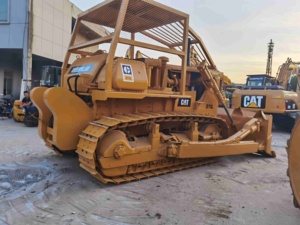 รถดันดิน CAT D7G มือสอง - น้ำหนัก 20580 กิโลกรัม ใช้งานน้อย เหมาะสำหรับงานก่อสร้างขนาดกลาง - Product Image 3
