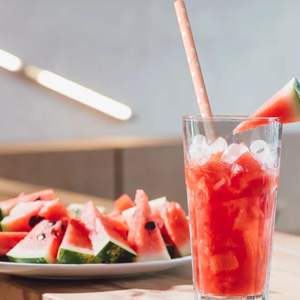 หลอดกระดาษคราฟท์คุณภาพสูง ย่อยสลายได้ 100% เกรดอาหาร สำหรับเครื่องดื่มเย็นและชานมไข่มุก เหมาะสำหรับงานปาร์ตี้ - Product Image 6