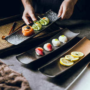 Assiette à collation en céramique de style japonais Vaisselle longue durée pour hôtel, restaurant, sushi, sashimi pour le camping - Product Image 1