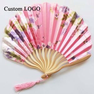 Éventails en bambou sculptés en forme de dragon avec pompon, vente en gros, pour cadeaux de mariage écologiques et objets de collection d'art - Product Image 4