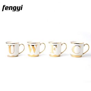 Tasses à café personnalisées en céramique bleue à fleurs, faites à la main, avec poignée dorée, pour maman - Product Image 6