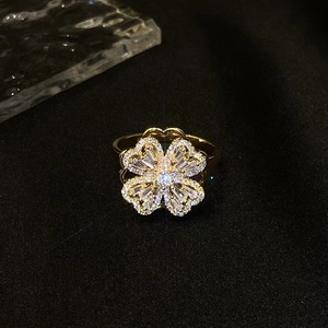 Anillos Antiestrés de Trébol de Cuatro Hojas con Incrustaciones de Cobre y Circonio, Giratorios, para Mujer, Joyería Estética de Boutique, Regalo - Product Image 5