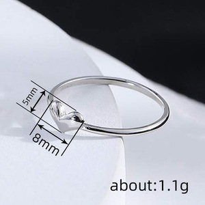 Anello decorativo giapponese coreano a forma di cuore, ornamento minimalista e dolce per l'uso quotidiano, per donne che si spostano ogni giorno. - Product Image 3