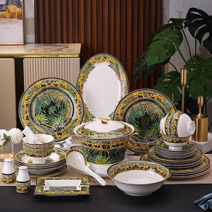 Service de table de luxe 58 pièces en céramique, vaisselle personnalisée pour mariage royal, assiettes en porcelaine fine - Product Image 2