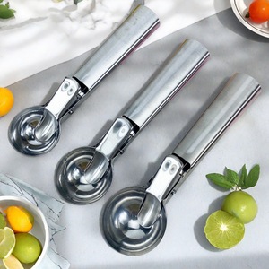 Cuchara para helado de acero inoxidable, 3 tamaños, con resorte, para uso doméstico y en restaurantes - Product Image 1