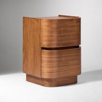 Table de chevet en bois de noyer de style mi-siècle, luxe léger, avec deux tiroirs, design avant incurvé durable