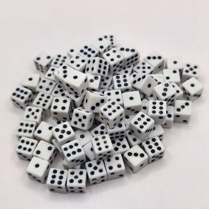 1 сумка, 1000 шт., новый дизайн, многогранные цветные кости для игры Mini 8 мм, красочные акриловые кости D6 - Product Image 4