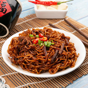 Bolsa verde ramen <span class=keywords><strong>coreano</strong></span> salsa de Chile súper picante <span class=keywords><strong>pollo</strong></span> Fideos Fritos 140g * 5 paquetes de <span class=keywords><strong>ingredientes</strong></span> instantáneos de trigo duro - Product Image 5