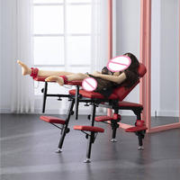 Chaise d'amour BDSM avec machine sexuelle, structure métallique, pour masturbation féminine, avec vibromasseur et dildo.