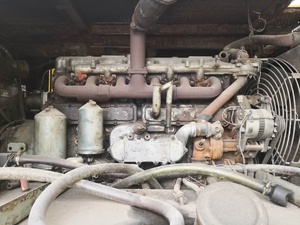 Grue de camion sur chenilles d'occasion de bonne qualité Grue d'occasion bon marché en bon état aux EAU à vendre - Product Image 5