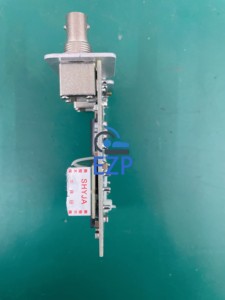 P/N 5139773 GE SIGNA HDX 16X 1.5T MULTICOIL PREAMP MODULE (8) Pemindai MRI - Product Image 4