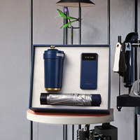 Coffret cadeau d'entreprise pour Noël : Mug de voyage, batterie externe avec écran LED, parapluie pliable UV, coffret cadeau promotionnel pour entreprises