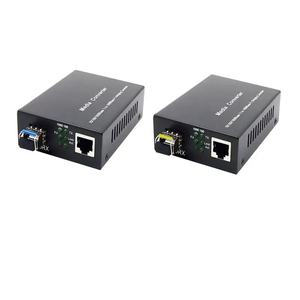 Convertisseur de média fibre optique SFP à commutation rapide, port optique 10G Base <span class=keywords><strong>full</strong></span>-duplex, port électrique adaptatif pour FTTH - Product Image 4