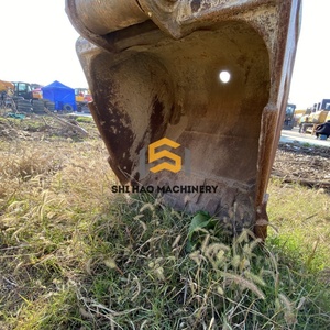 Excavadora Usada Volvo EC210B Lc de 21 Toneladas, Duradera y Eficiente, de Última Generación, para Jardinería y Paisajismo - Product Image 5