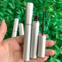 Sérum de croissance des cils végétalien efficace en gros - Formule hydratante et allongeante waterproof, marque privée