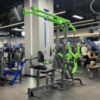 Máquina de remo isocinética Kaishi Iso-Lateral con carga de placas, equipo comercial de gimnasio para entrenamiento de espalda y brazos, ideal para culturismo.