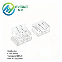 Séparateur de câbles transparent 6 entrées 2 sorties pour la gestion des câbles réseau CAT6/CAT6A RJ45
