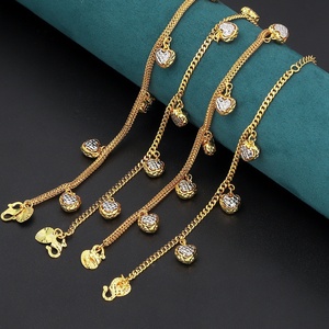 JXX Nuevo Brazalete de Latón Chapado en Oro de 24K de Alta Calidad con Dijes de Corazón, Brazalete con Dijes a la Moda - Product Image 1