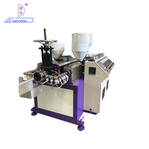 เครื่องอัดรีดเส้นใย HDPE แบบสกรูเดี่ยวจากโรงงาน ผลิตภาพสูง สำหรับทำเส้นใยหวายเทียมจากฟิล์มเป็นเม็ด - Product Image 3