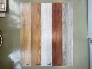 Revêtement de sol en vinyle de luxe, planches rigides, carreaux LVT, imperméables et ignifuges, finition grain de bois LVT, facile à installer, carreaux de sol DIY - Product Image 1