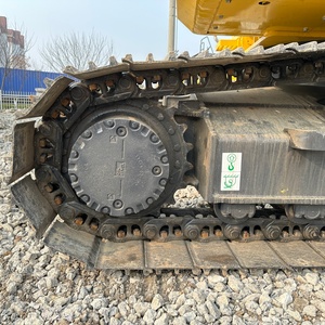 รถขุดตีนตะขาบมือสอง โคมัตสึ PC200-8 นำเข้าจากญี่ปุ่น เครื่องยนต์คุณภาพสูงทรงพลัง 20 ตัน - Product Image 6