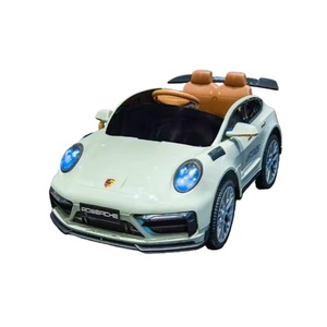 12V4.5AH Kunststoff-Doppelantrieb Outdoor-Batterie Vierrad-Fahrzeug Spielzeugauto für 5 bis 7 Jahre alte Kinder mit Fernbedienung - Product Image 3
