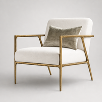 Fauteuil rembourré avec structure métallique ouverte, accoudoirs courbes, pieds effilés, chaise d'appoint en tissu lin pour coin lecture, crème