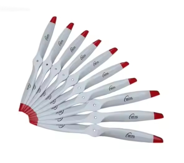 Dfdl High Efficiency 19*6*8*10*12 Carbon Fiber Propeller for Oil Engine Fixed Wing Aircraft Model Drone Use