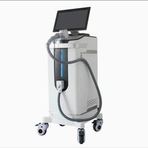 Keylaser <span class=keywords><strong>K18</strong></span> Épilation au laser à diode à triple longueur d'onde Machine de <span class=keywords><strong>traitement</strong></span> des <span class=keywords><strong>cheveux</strong></span> au laser à diode laser à clé avec système Android - Product Image 4