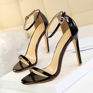 Sandalias de Tacón Alto para Mujer, Diseño de Punta Abierta, Transpirables y Frescas, con Correa de Una Sola Tira, para Uso Diario, Tallas Grandes, Cómodas - Product Image 1