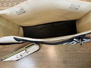 Sac fourre-tout en toile de lin portable en gros avec motif personnalisé et logo imprimé, doublure en jute stéréo pour un usage cadeau - Product Image 4