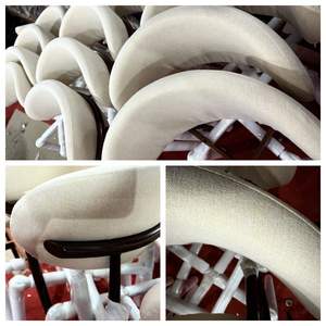 Silla <span class=keywords><strong>de</strong></span> Comedor Moderna <span class=keywords><strong>de</strong></span> Cuero con Respaldo Circular y Cojines Suaves Adecuada <span class=keywords><strong>para</strong></span> Familias Hoteles Cocinas - Product Image 4