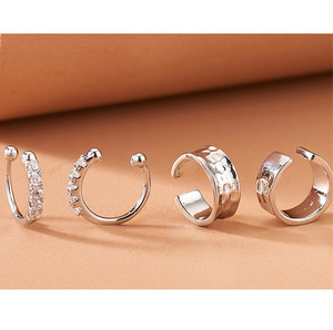 <span class=keywords><strong>Faux</strong></span> cerceau boucles d'oreilles CZ cubique zircone <span class=keywords><strong>Cartilage</strong></span> boucles d'oreilles <span class=keywords><strong>oreille</strong></span> manchette <span class=keywords><strong>Piercing</strong></span> Non percé <span class=keywords><strong>oreille</strong></span> Pods Clip sur boucles d'oreilles pour les femmes - Product Image 2