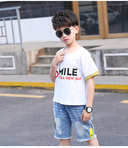Venta al por Mayor de Conjuntos de Ropa para Niños, Estilo Nuevo, Camisetas y Pantalones Cortos de Mezclilla para Niños - Product Image 3