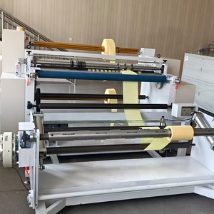 Machine à découper le papier pour filtre à air automobile, ligne de <span class=keywords><strong>production</strong></span> de filtres à air en PU pour voitures - Product Image 2