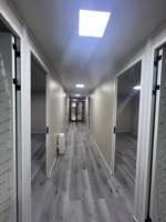 Rumah Lipat 40ft Dua Sayap, Villa Kontainer Prefabrikasi yang Dapat Diperluas, Rumah Portabel dengan Solusi Kamar Tidur, Kamar Mandi, dan Dapur