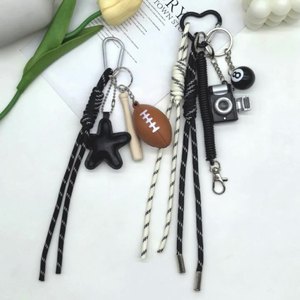 RYCR <span class=keywords><strong>Original</strong></span> Niche Star Accessoires suspendus pour femmes Corde d'escalade <span class=keywords><strong>Porte</strong></span>-clés tissé Sûr Corde suspendue Sac Pendentif à la mode pour - Product Image 3