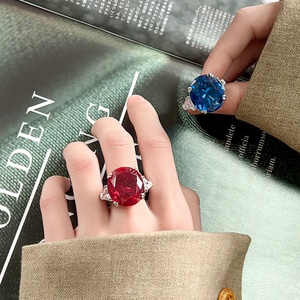 เครื่องประดับวินเทจ แหวนทองแดงรักษ์โลก ประดับเพชรทรงกลมขนาด 18*20 มม. หลากสี ดีไซน์หรูหราสำหรับผู้หญิง - Product Image 6