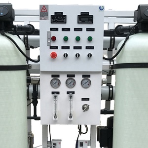 Système d'osmose inverse 750L/H, machine <span class=keywords><strong>de</strong></span> traitement et <span class=keywords><strong>de</strong></span> purification <span class=keywords><strong>de</strong></span> l'eau dans une usine <span class=keywords><strong>de</strong></span> remplissage et <span class=keywords><strong>de</strong></span> bouchage d'eau minérale, taux <span class=keywords><strong>de</strong></span> dessalement <span class=keywords><strong>de</strong></span> 99% - Product Image 3