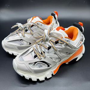 Zapatillas deportivas retro de moda para hombre con cordones, antideslizantes y duraderas, zapatillas de diseñador. - Product Image 1