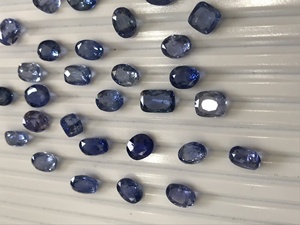 Chất Lượng Tốt Nhất Màu Xanh Ngọc Bích Bán Buôn Đá Quý Tự Nhiên Srilankan Ngọc Bích Màu Xanh Sapphire - Product Image 4