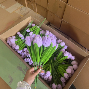Bouquet di Tulipani Fatti a Mano con Bastoncini Intrecciati, Regali per San Valentino, Fiori Artigianali per Insegnanti, Vendita all'Ingrosso - Product Image 5