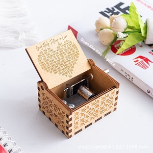 Caja de <span class=keywords><strong>Música</strong></span> de Madera Hecha a Mano, Ecológica, con Manivela, Diseño Moderno y Simple, 10 Melodías, Reproducción de 10-15 Minutos, Cuadrada, con Logotipo Personalizado - Product Image 3