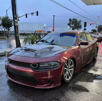 Capot de style Hellcat en fibre de carbone avec évents pour Dodge Charger 2015+