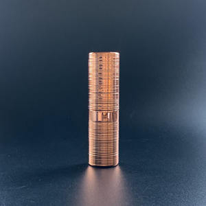 Contenants et emballage <span class=keywords><strong>de</strong></span> baume à lèvres creux en plastique personnalisés avec tubes <span class=keywords><strong>de</strong></span> rouge à lèvres à filetage circulaire - Product Image 5